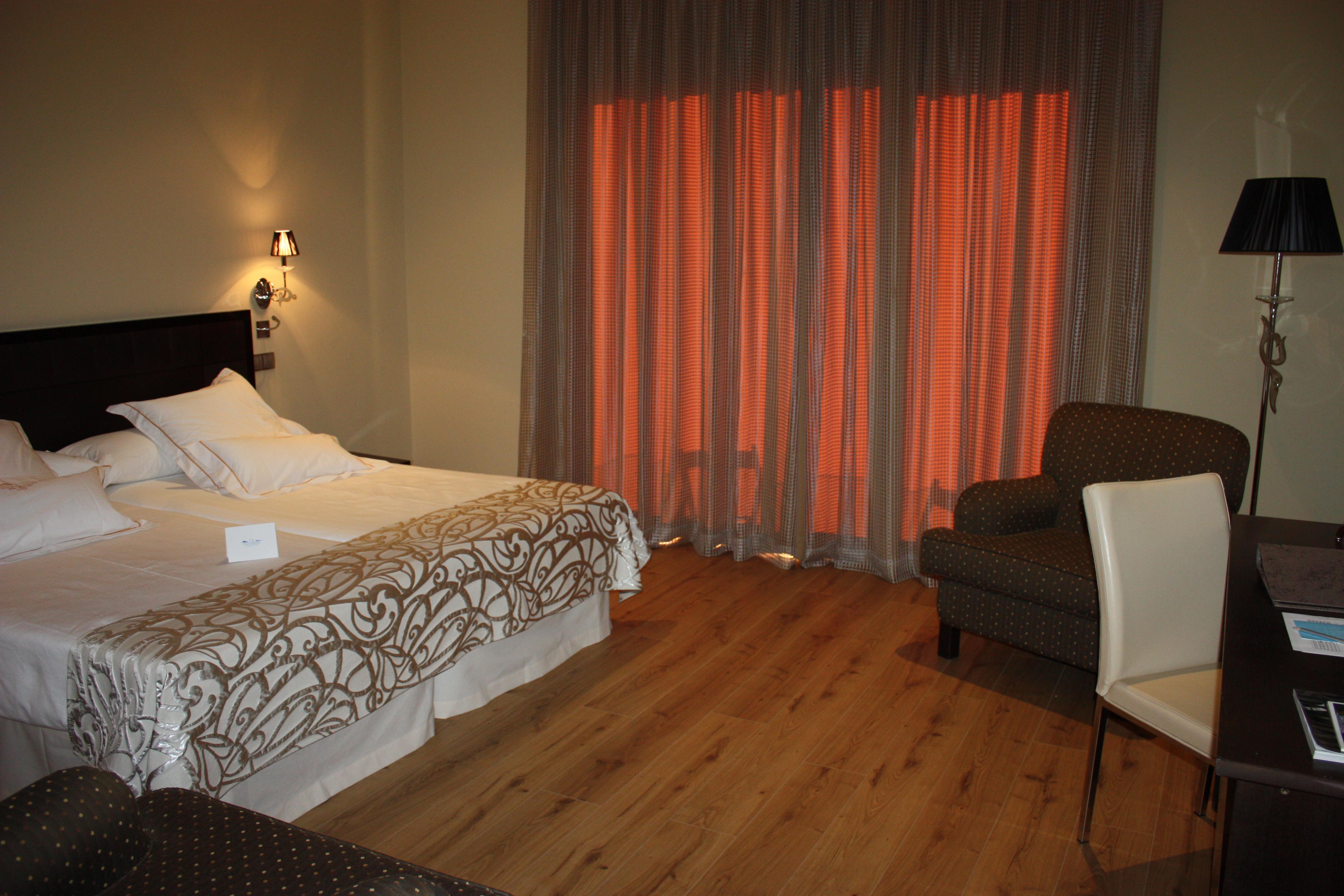 Hotel Spa Villa Nazules Chueca Extérieur photo