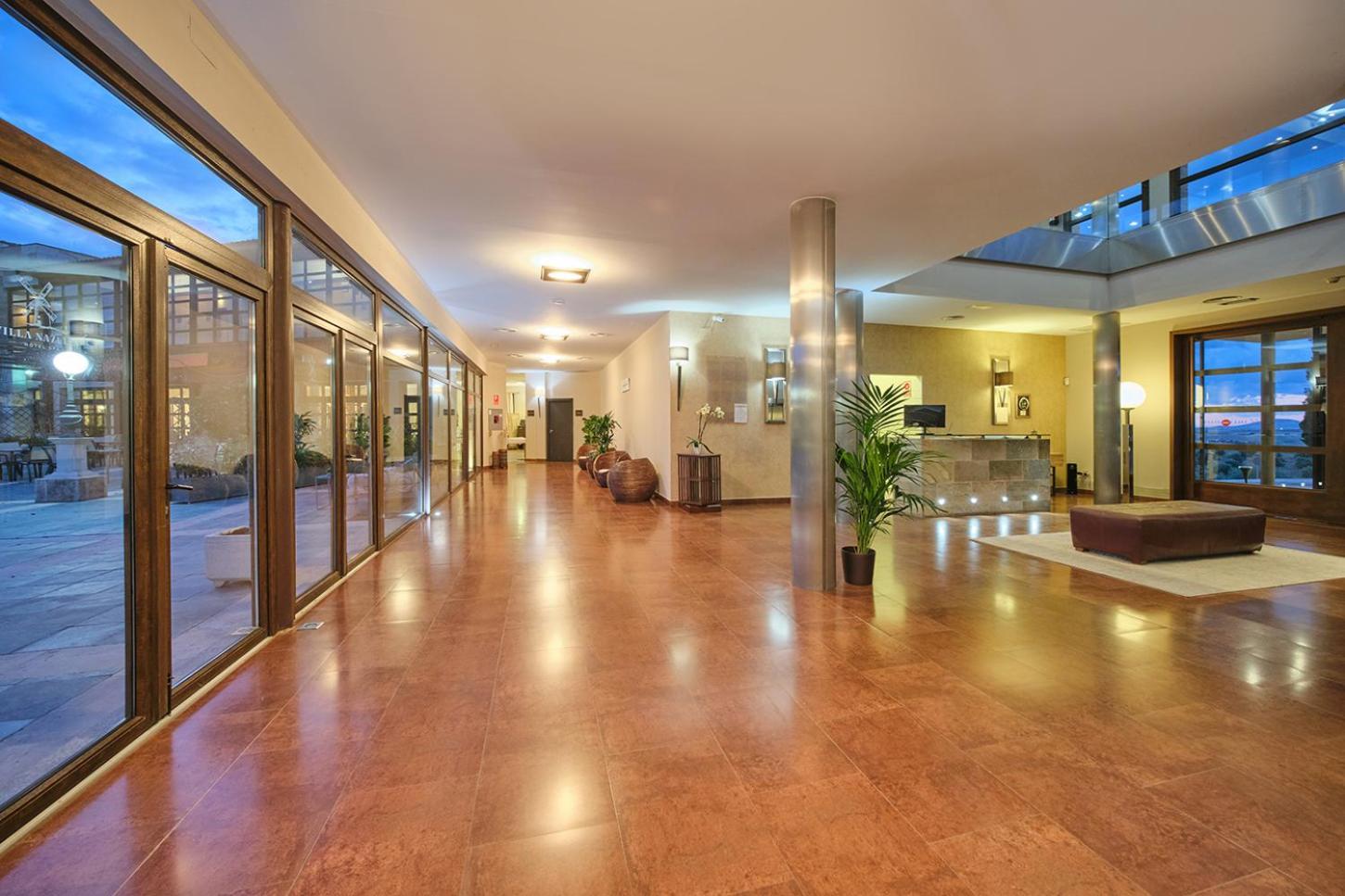 Hotel Spa Villa Nazules Chueca Extérieur photo